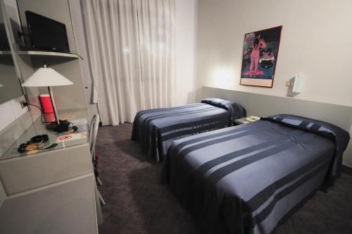 Hotel Milano Пистойя Экстерьер фото